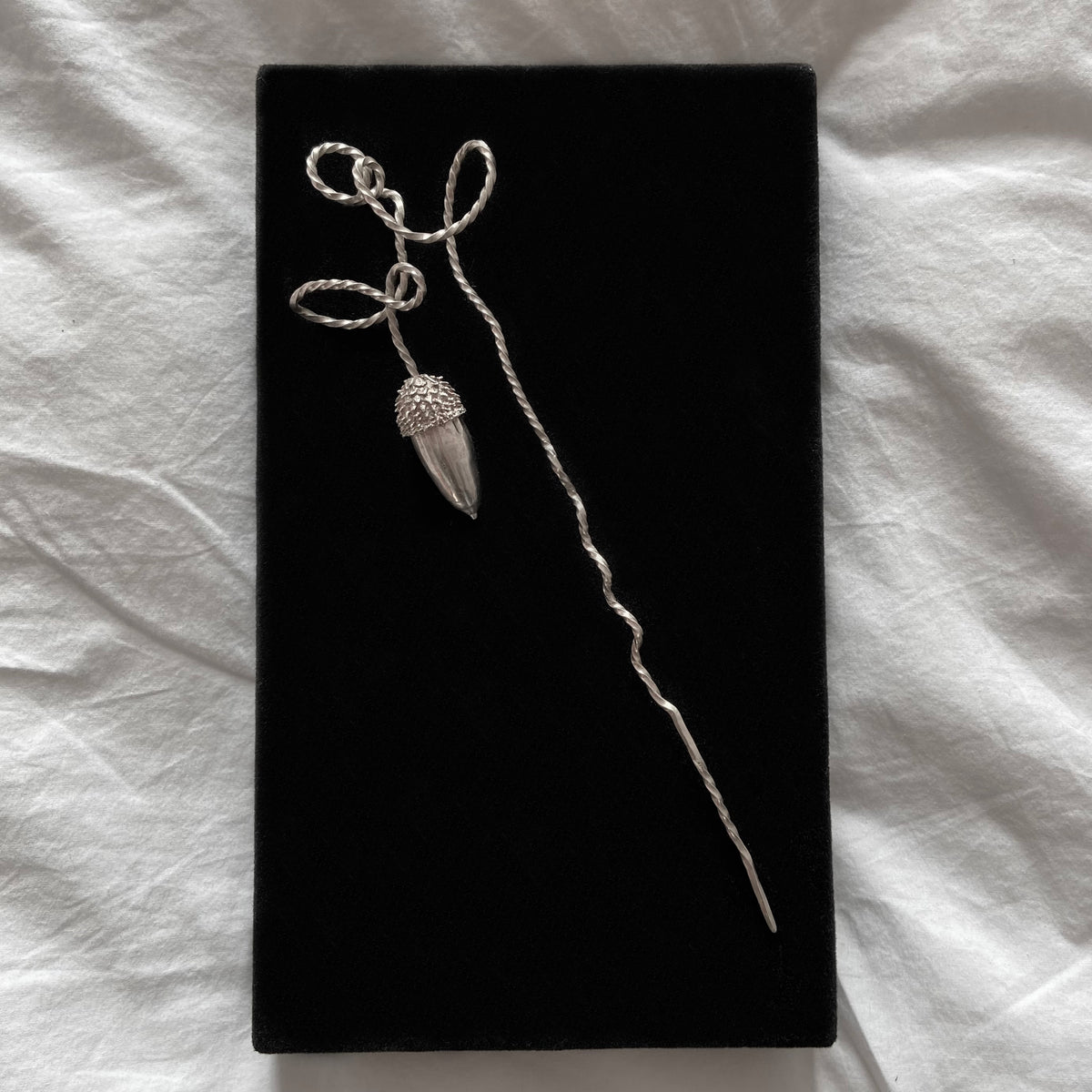 Oak Pin